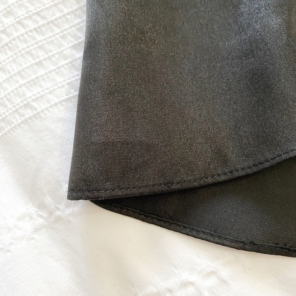 JUNO  BLACK SATIN CINCHED SLEEVELESS EVENING GOWN DRESS - XS - Picture 8 of 8